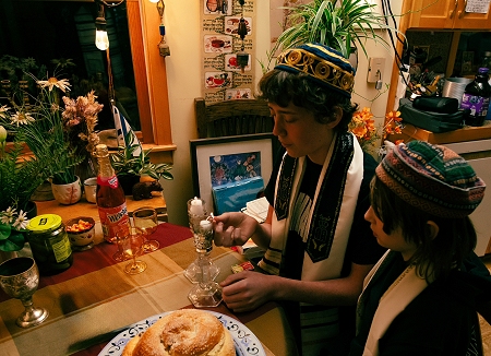 Judah lights the Rosh Hashanah candles